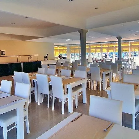 Aperion Beach Kizilot